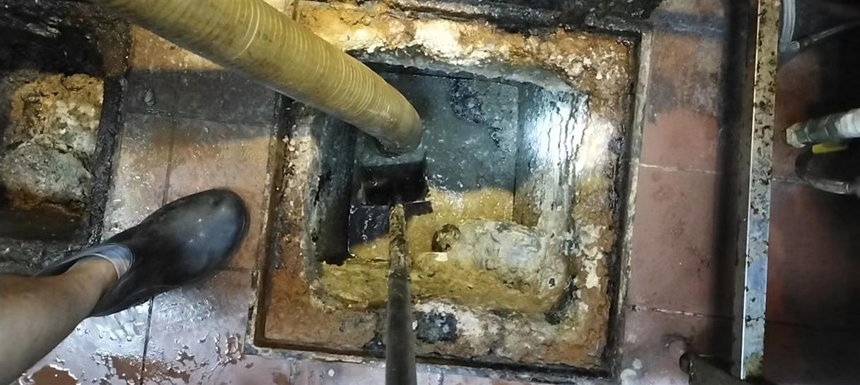 阿坝化油池清理-污水池清掏